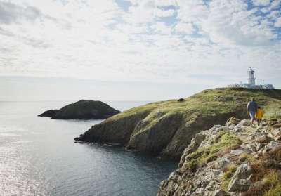 Wales Coastal Path, la primera senda en recorrer la costa de un país, celebra su décimo aniversario
